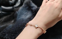 男人愿意吻你私下代表他爱你么